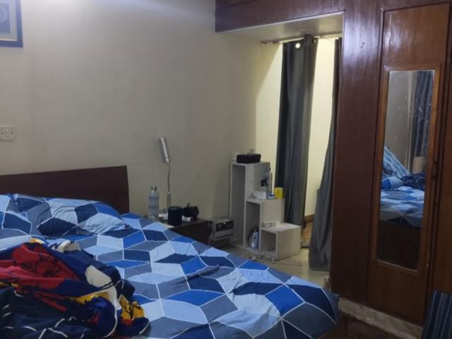 Resale | 4 BHK + Store Room 2250 Sq.Ft. Apartment in Sarita Vihar