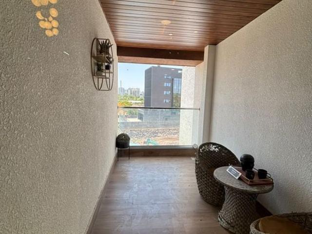 Resale | 4 BHK + Store Room 2348 Sq.Ft. Apartment in Horizon Highgrove