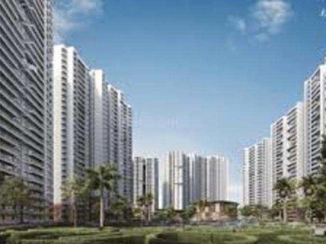 Resale | 4 BHK + Store Room 2530 Sq.Ft. Apartment in Prestige Park Grove