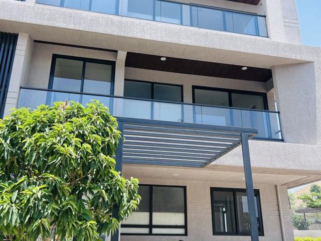 Resale | 4 BHK + Store Room 3400 Sq.Ft. Villa in Supreme Villagio