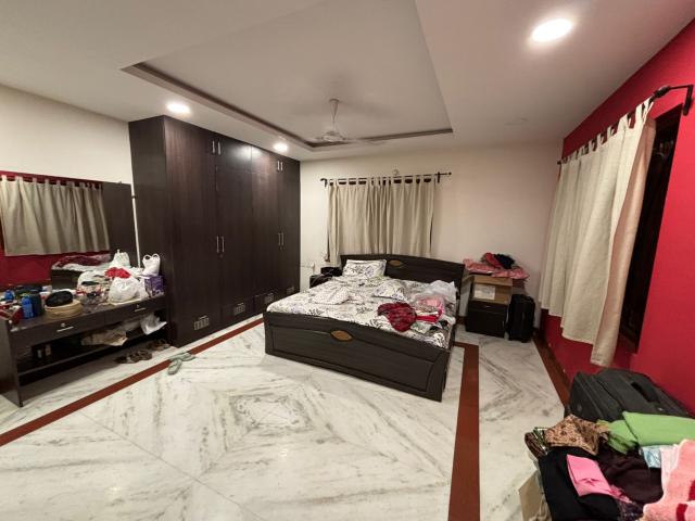 Resale | 4 BHK + Pooja Room 4000 Sq.Ft. Apartment in Maruti Jalagam Residency