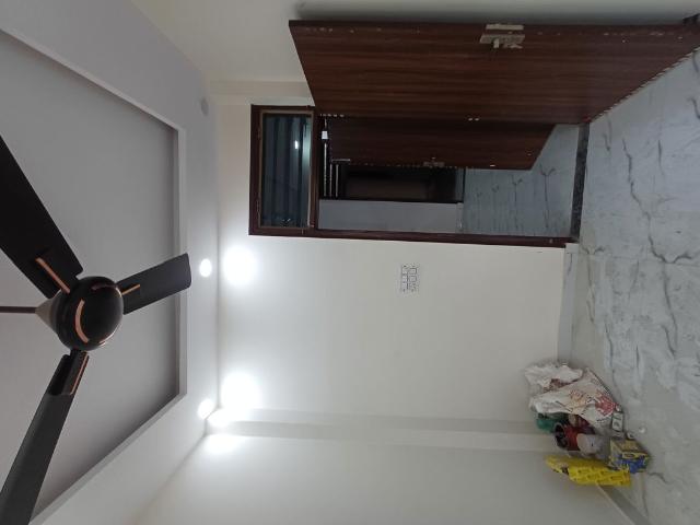 Resale | 4 BHK + Pooja Room 50 Sq.Yd. Independent House in Palla