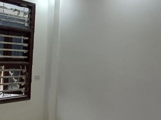 Resale | 4 BHK + Pooja Room 50 Sq.Yd. Independent House in Palla