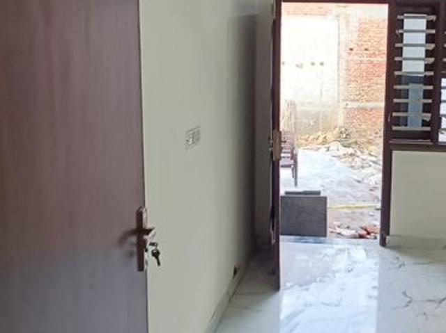 Resale | 4 BHK + Pooja Room 50 Sq.Yd. Independent House in Palla