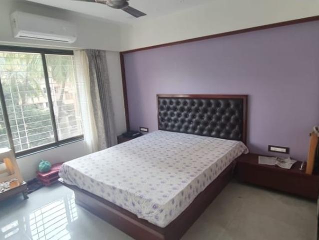 Resale | 4 BHK + Pooja Room 1400 Sq.Ft. Apartment in Vidyut CHS Goregaon