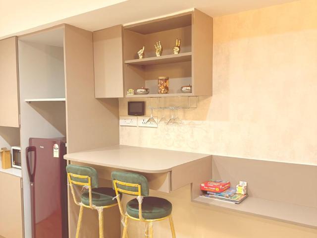 Resale | 4 BHK + Pooja Room 1674 Sq.Ft. Apartment in Kumar Parc Residences