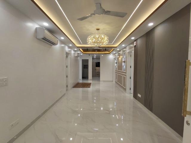 Resale | 4 BHK + Pooja Room 1800 Sq.Ft. Apartment in Vasant Kunj