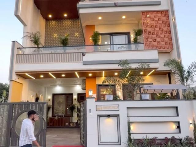 Resale | 4 BHK + Pooja Room 1800 Sq.Ft. Villa in Drm Recedancy