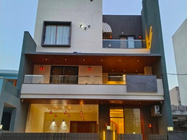Resale | 4 BHK + Pooja Room 1800 Sq.Ft. Villa in Jigani