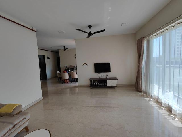 Resale | 4 BHK + Pooja Room 1891 Sq.Ft. Apartment in Sheth Avalon