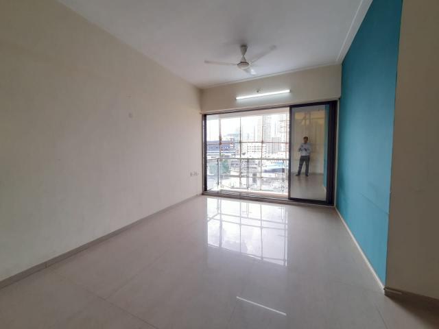 Resale | 4 BHK + Pooja Room 1975 Sq.Ft. Apartment in Wadhwa TW Gardens