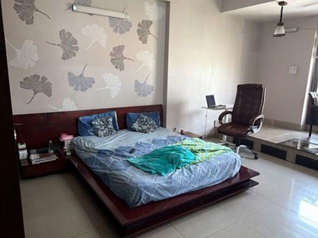 Resale | 4 BHK + Pooja Room 1993 Sq.Ft. Apartment in Gaurs Green Avenue