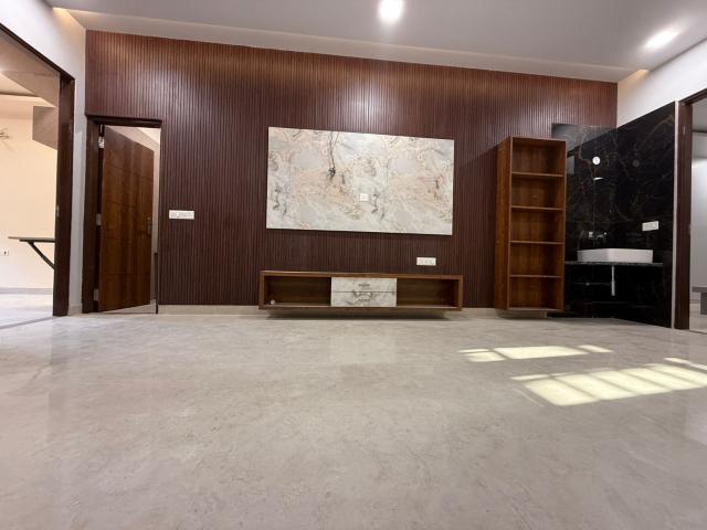 Resale | 4 BHK + Pooja Room 2000 Sq.Ft. Apartment in Jagatpura