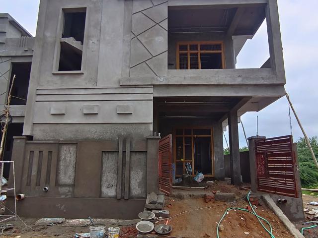 Resale | 4 BHK + Pooja Room 2000 Sq.Ft. Independent House in Krishnareddypet