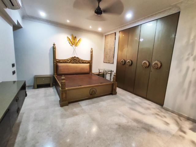 Resale | 4 BHK + Pooja Room 2098 Sq.Ft. Apartment in Hiranandani Brookhill