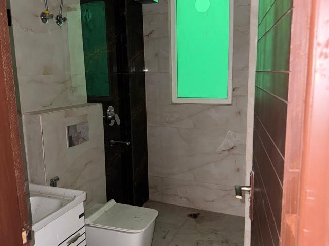 Resale | 4 BHK + Pooja Room 2100 Sq.Ft. Apartment in Aradhya Homes