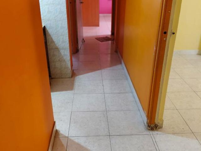 Resale | 4 BHK + Pooja Room 2200 Sq.Ft. Apartment in Sunshree C2