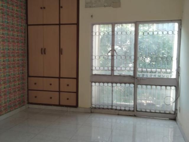 Resale | 4 BHK + Pooja Room 2250 Sq.Ft. Apartment in Sarita Vihar