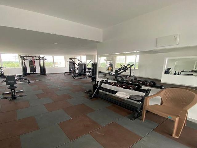 Resale | 4 BHK + Pooja Room 2300 Sq.Ft. Villa in Singapur