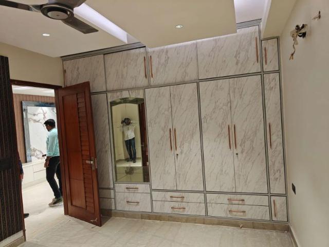 Resale | 4 BHK + Pooja Room 2400 Sq.Ft. Apartment in Sector 13 Dwarka