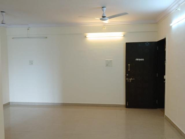Resale | 4 BHK + Pooja Room 2500 Sq.Ft. Apartment in Thakur Vishnu Shivam Tower