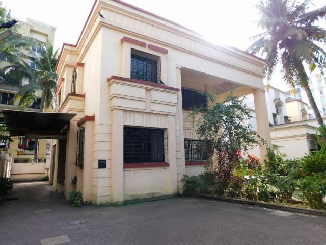 Resale | 4 BHK + Pooja Room 2500 Sq.Ft. Independent House in Subhash Nagar