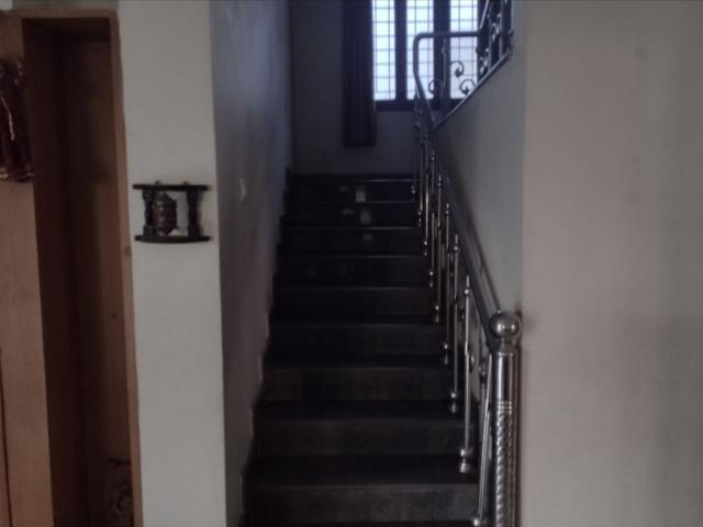Resale | 4 BHK + Pooja Room 250 Sq.Yd. Villa in Janapriya Olive County