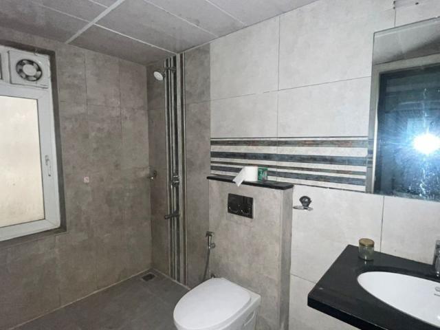 Resale | 4 BHK + Pooja Room 2580 Sq.Ft. Apartment in Niharika Skyline