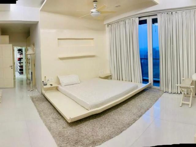 Resale | 4 BHK + Pooja Room 2645 Sq.Ft. Apartment in Godrej Skyshore