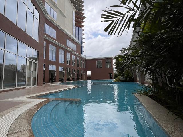 Resale | 4 BHK + Pooja Room 2708 Sq.Ft. Apartment in Prestige Beverly Hills