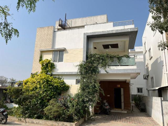Resale | 4 BHK + Pooja Room 2700 Sq.Ft. Villa in Lakshmi Bhavna GLC CRIBS