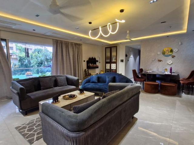 Resale | 4 BHK + Pooja Room 2782 Sq.Ft. Apartment in Mansarovar Residency