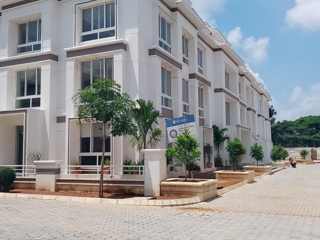 Resale | 4 BHK + Pooja Room 3430 Sq.Ft. Villa in Mallampet