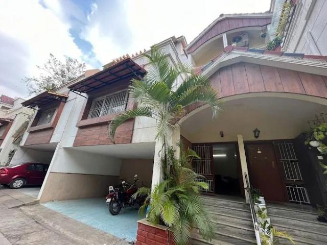 Resale | 4 BHK + Pooja Room 3562 Sq.Ft. Villa in Gopalan Urban Woods