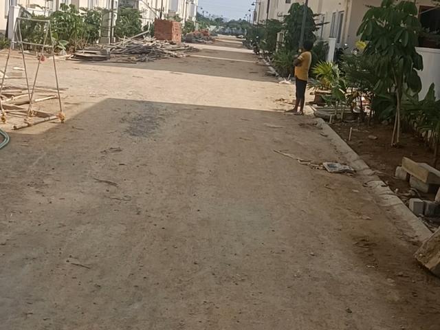 Resale | 4 BHK + Pooja Room 3600 Sq.Ft. Villa in Kompally Towers