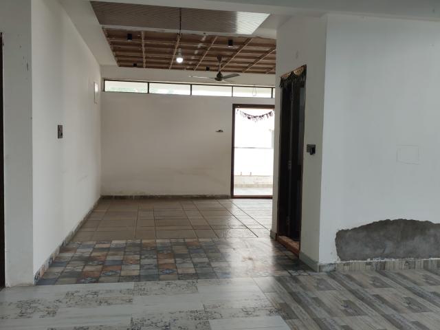 Resale | 4 BHK + Pooja Room 3800 Sq.Ft. Apartment in Film Nagar
