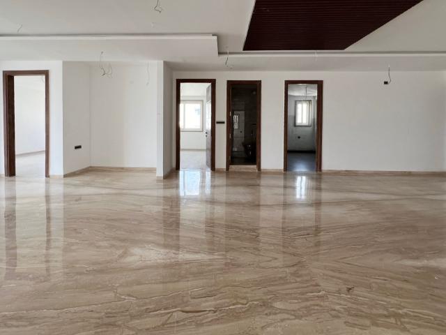 Resale | 4 BHK + Pooja Room 3834 Sq.Ft. Apartment in Banjara Hills