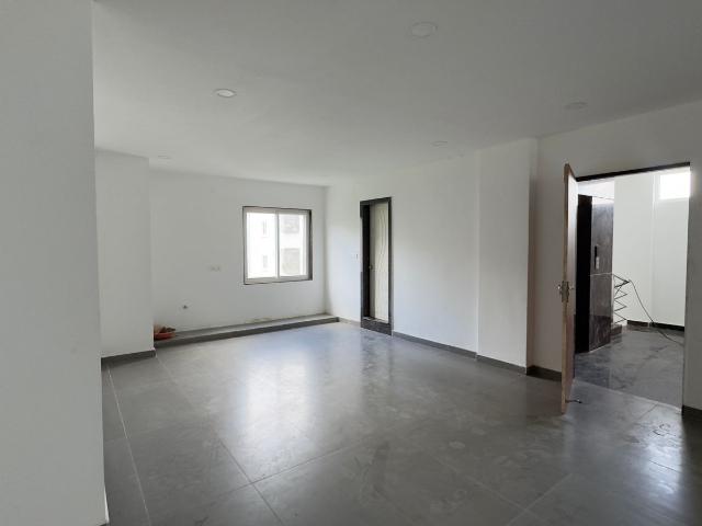 Resale | 4 BHK + Pooja Room 3968 Sq.Ft. Apartment in Aurobindo Kohinoor
