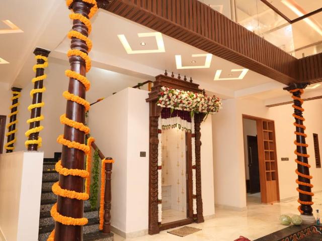 Resale | 4 BHK + Pooja Room 3960 Sq.Ft. Villa in Asha Township