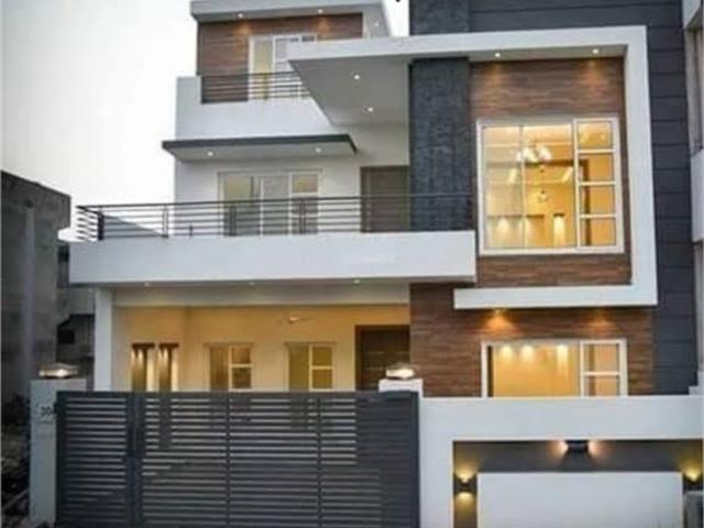 Resale | 4 BHK + Pooja Room,Extra Room 4100 Sq.Ft. Villa in Jigani