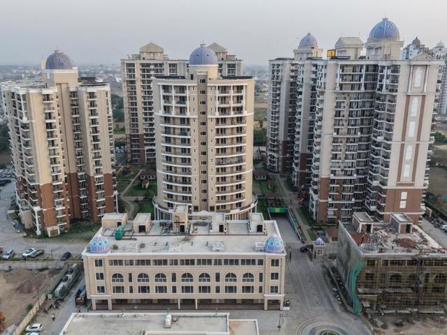 Resale | 4 BHK + Pooja Room,Servant Room 2565 Sq.Ft. Apartment in Mullanpur