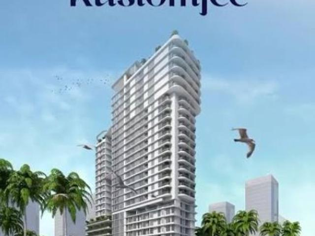 Resale | 4 BHK + Pooja Room,Servant Room 2530 Sq.Ft. Apartment in Rustomjee Ocean Vista