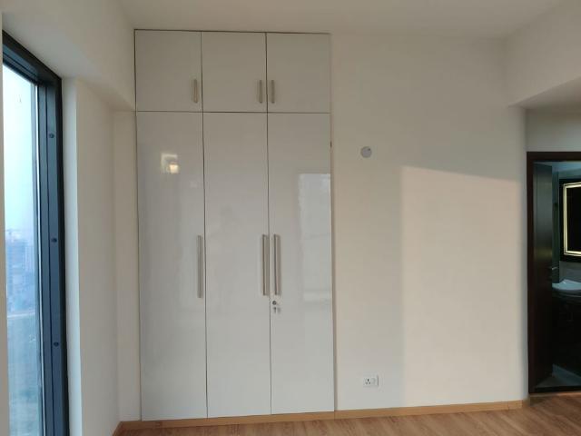 Resale | 4 BHK + Pooja Room,Servant Room 2875 Sq.Ft. Apartment in M3M Latitude
