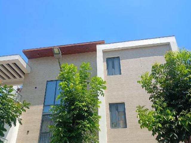 Resale | 4 BHK + Pooja Room,Servant Room 3244 Sq.Ft. Villa in Vessella Woods