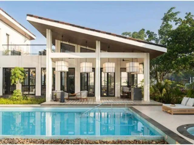 Resale | 4 BHK + Pooja Room,Servant Room 3200 Sq.Ft. Villa in Saffron Suites Alibaug