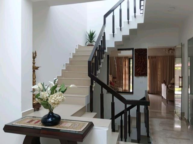 Resale | 4 BHK + Pooja Room,Servant Room,Study Room 500 Sq.Yd. Villa in Vipul Tatvam Villas