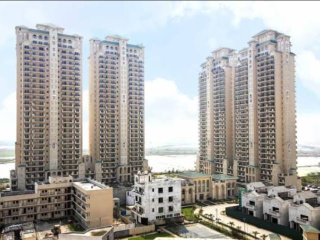 Resale | 4 BHK + Pooja Room,Servant Room,Study Room 5400 Sq.Ft. Penthouse in ATS Triumph