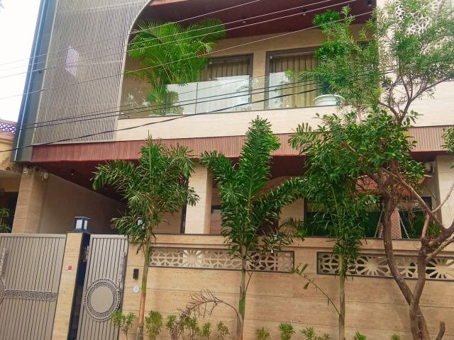 Resale | 4 BHK + Pooja Room,Servant Room,Study Room 200 Sq.Yd. Independent House in Shyam Nagar