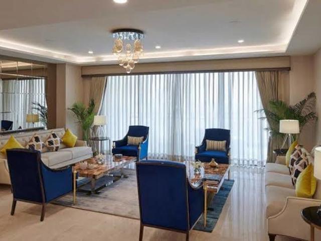 Resale | 4 BHK + Pooja Room,Servant Room,Study Room,Extra Room,Basement,Store Room 2060 Sq.Ft. Apartment in M3M Capital