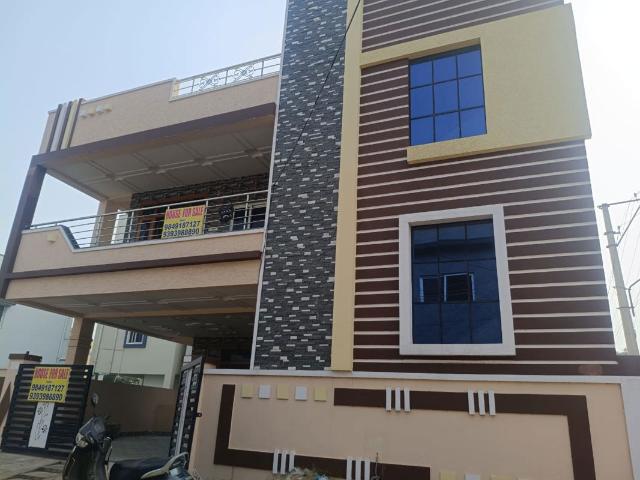 Resale | 4 BHK + Pooja Room,Servant Room,Study Room,Extra Room,Basement,Store Room 3500 Sq.Ft. Independent House in Sri Nidhi Residency Kapra